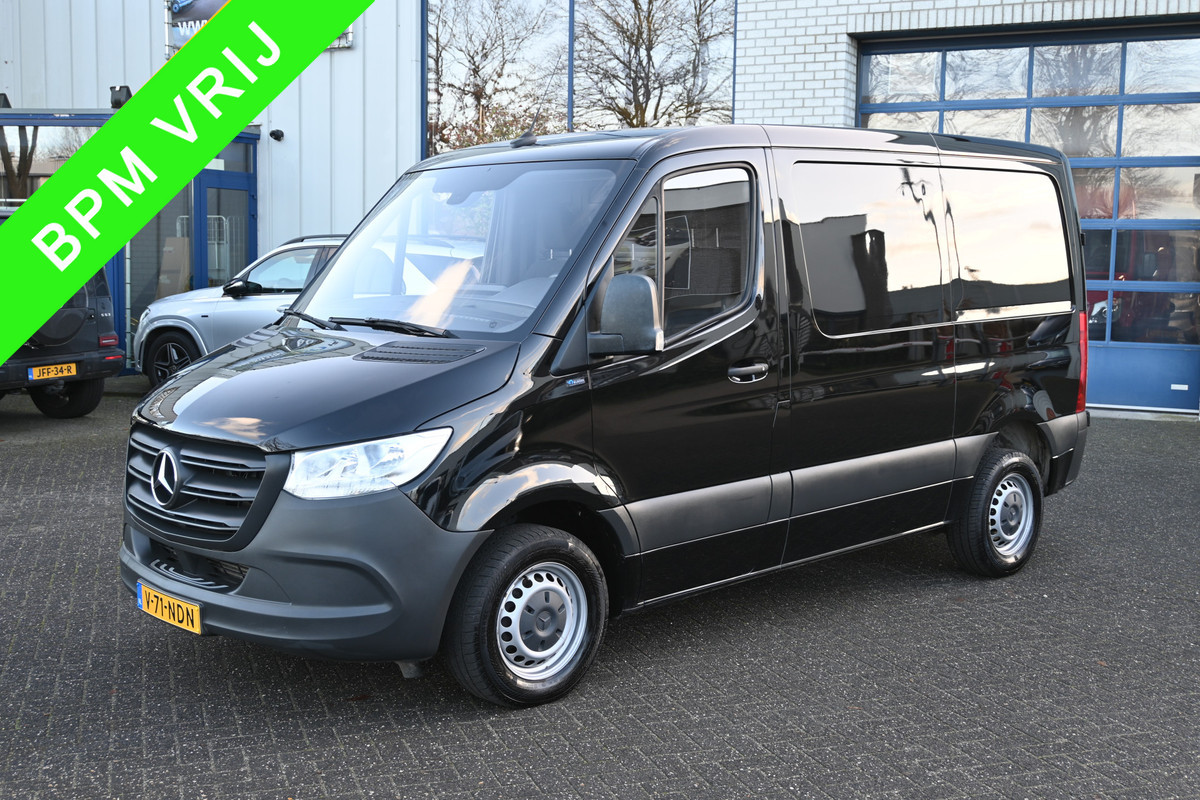 Mercedes-Benz Sprinter 214 CDI L1H1 MBUX met camera, Trekhaak