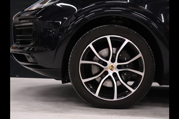 Porsche Cayenne 3.0 E-Hybrid [LUCHTVERING, SCHUIFKANTELDAK, MEMORY SEATS, ADAPTIVE CRUISE CONTROL, APPLE CARPLAY, HUD, BOSE, 360 CAMERA, PDC V+A, CLIMATE CONTROL]