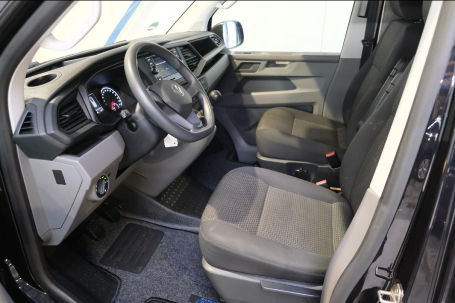Volkswagen Transporter 2.0 TDI L2H1 28 - N.A.P. Airco, Cruise, PDC, Trekhaak.