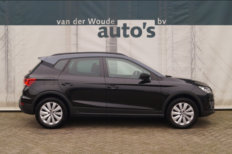 Seat Arona 1.0 TSI Style Business Intense -ECC-NAVI-CAM-PDC-
