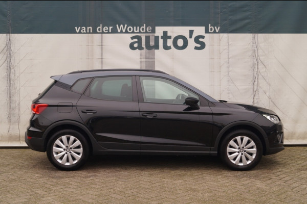 Seat Arona 1.0 TSI Style Business Intense -ECC-NAVI-CAM-PDC-