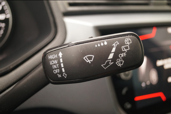 Seat Arona 1.0 TSI Style Business Intense -ECC-NAVI-CAM-PDC-