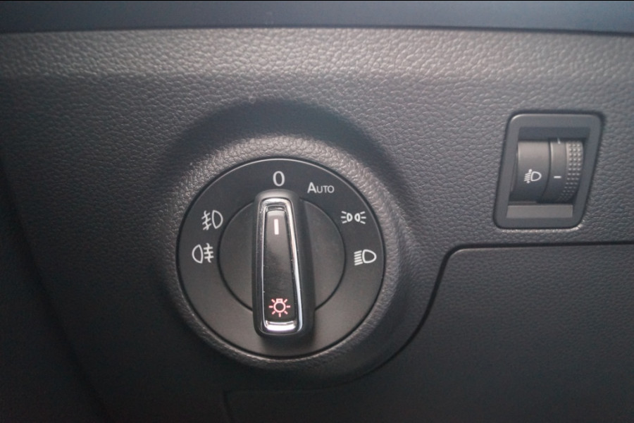 Seat Arona 1.0 TSI Style Business Intense -ECC-NAVI-CAM-PDC-