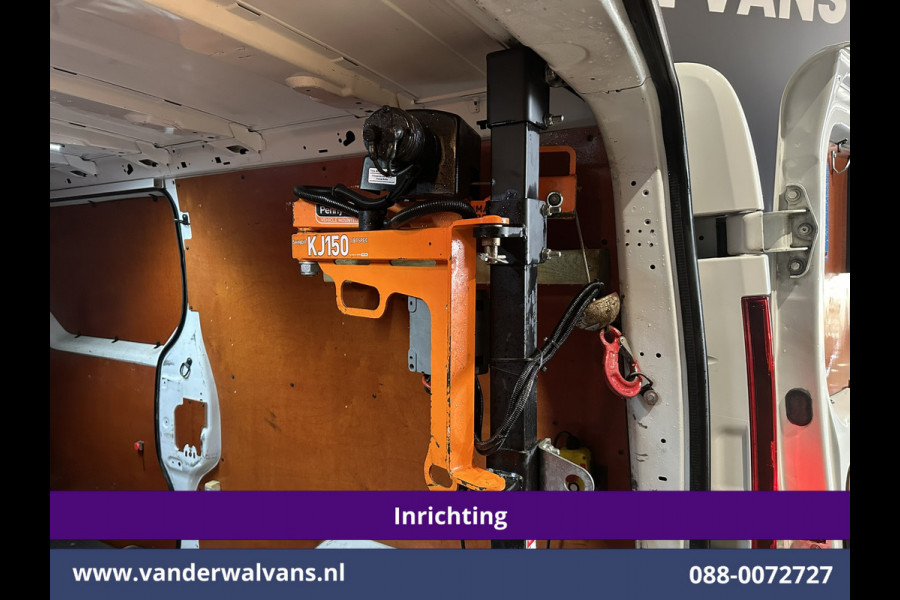 Renault Trafic 2.0 dCi 120pk L2H1 inrichting Trilplaatlift Euro6 Airco | Camera | Omvormer | Navigatie | LED | Trekhaak Cruisecontrol, Parkeersensoren, Bijrijdersbank