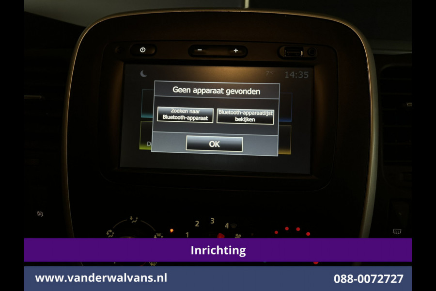 Renault Trafic 2.0 dCi 120pk L2H1 inrichting Trilplaatlift Euro6 Airco | Camera | Omvormer | Navigatie | LED | Trekhaak Cruisecontrol, Parkeersensoren, Bijrijdersbank
