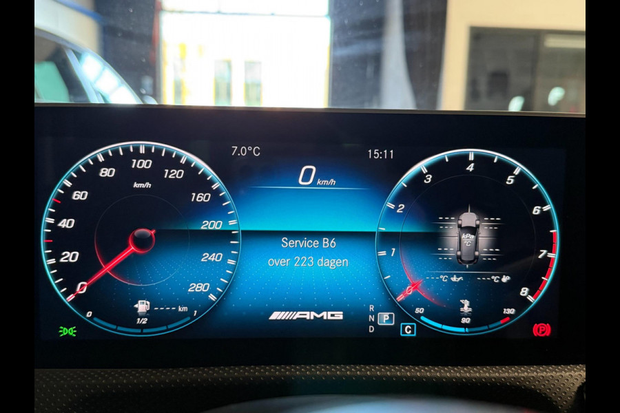 Mercedes-Benz A-Klasse AMG 35 4MATIC Edition 1