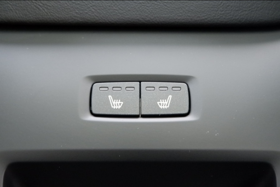 Volvo XC60 2.0 T6 AWD + Dark/PHEV Long Range/ Rijklaarprijs/Full option