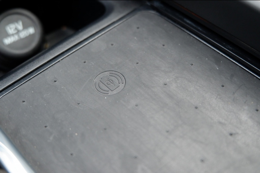 Volvo XC60 2.0 T6 AWD + Dark/PHEV Long Range/ Rijklaarprijs/Full option