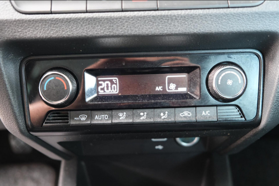 Škoda Fabia Combi 1.0 Business Edition - N.A.P. Airco, Cruise, Trekhaak.