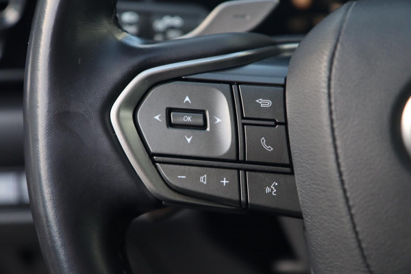 Lexus NX 350h / KEYLESS / ACC / CAMERA / CARPLAY