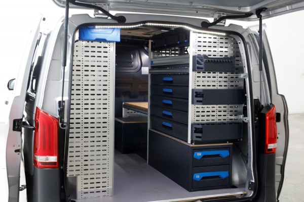 Mercedes-Benz Vito 114 CDI 136pk Compact 9G Automaat 2x Schuifdeur/LED/Camera/Inrichting 07-2022