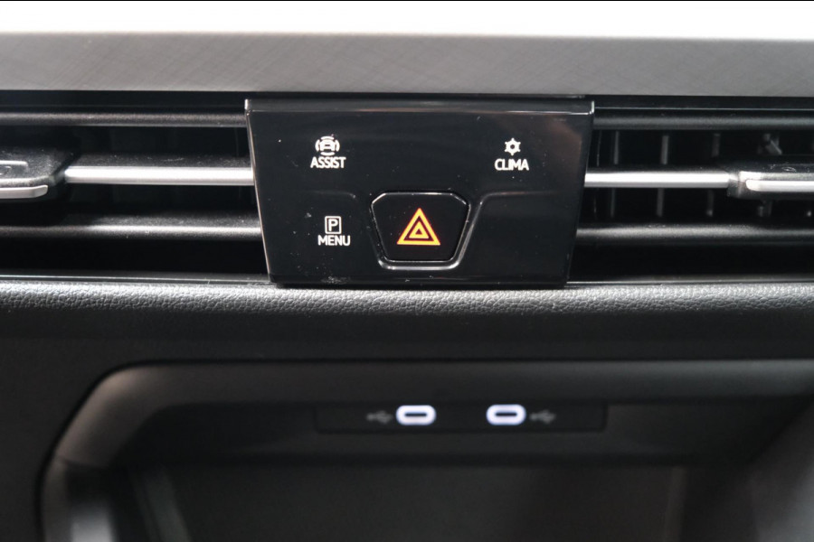 Volkswagen Golf 1.0 eTSI Life Automaat - N.A.P. Airco, Cruise, PDC, Navi.