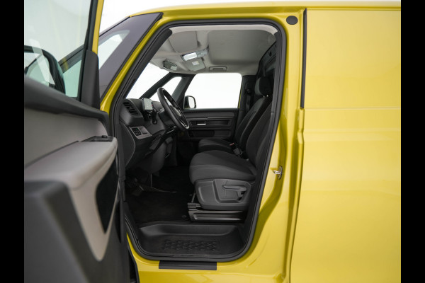 Volkswagen ID. Buzz Cargo 77 kWh [ 3-Fase ] {SOH-90%} *FULL-LED | ADAPTIVE-CRUISE | LANE-ASSIST | KEYLESS | DAB+ | CAMERA | DIGI-COCKPIT | NAVI-FULLMAP | HEATED-COMFORTSEATS | CCS-FASTLOADER | LANE-ASSIST | TOWBAR | 20"ALU*