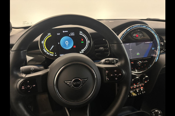 MINI Mini Electric Yours 33 kWh 136 pk Leder Harman/Kardon Navigatie Wireless Carplay Parkeersensoren VA Cruise Control Stoelverwarming Full Led Climate Control