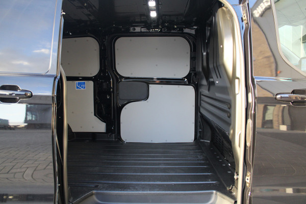 Ford Transit Custom 320 2.0 TDCI L2H1 Limited 170pk - 2x Schuif - Trekhaak - Stoelverwarming - Side Steps - Carplay - Rijklaar
