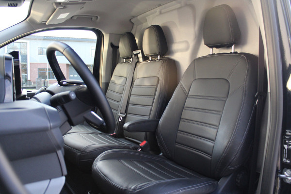 Ford Transit Custom 320 2.0 TDCI L2H1 Limited 170pk - 2x Schuif - Trekhaak - Stoelverwarming - Side Steps - Carplay - Rijklaar