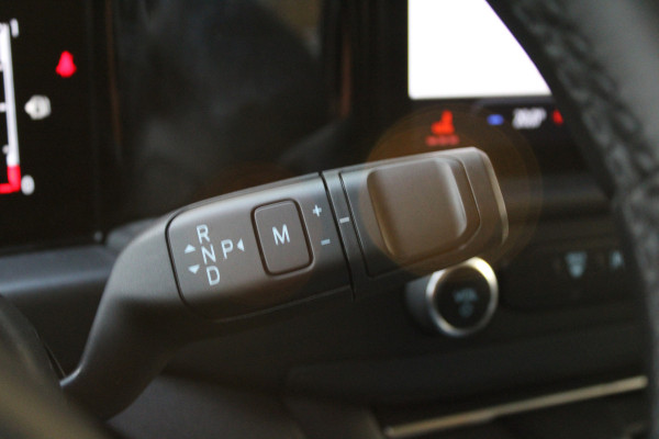 Ford Transit Custom 320 2.0 TDCI L2H1 Limited 170pk - 2x Schuif - Trekhaak - Stoelverwarming - Side Steps - Carplay - Rijklaar