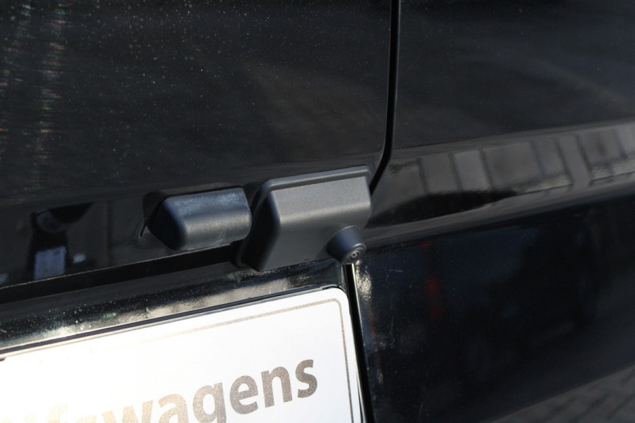 Ford Transit Custom 320 2.0 TDCI L2H1 Limited 170pk - 2x Schuif - Trekhaak - Stoelverwarming - Side Steps - Carplay - Rijklaar