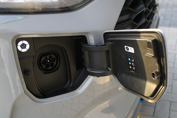 Ford Transit Custom 320 2.5 PHEV L1H1 Sport DC 232pk - 2x Schuif - 360 Camera - ACC - Keyless - Stoel/Stuurverwarming - Blindspot - Incl BPM - Rijkl