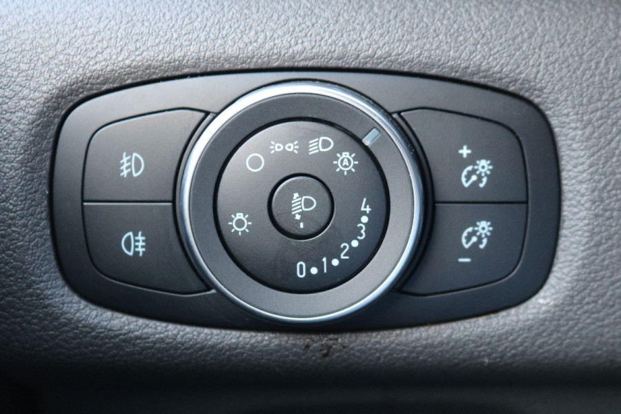 Ford Transit Custom 2.0 TDCI 170pk L2 H1 Limited Automaat