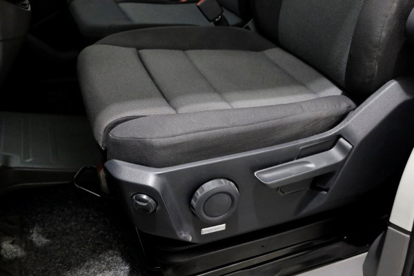 Volkswagen Crafter 35 2.0 TDI 177pk E6 RWD L3H3 (L2H2) Airco/Trekhaak 3500kg 10-2018
