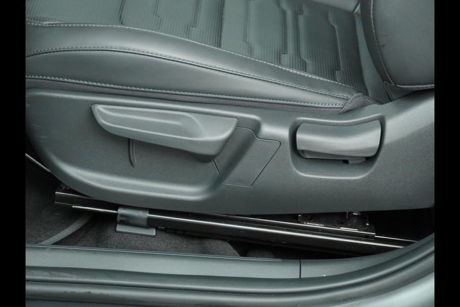 Kia Niro EV DynamicPlusLine 64.8 kWh Automaat - Climate Control - LED - Stoel/Stuurverwarming - Leder - Navigatie - Adaptief Cruise Control - Fabrieksgarantie Tot 2031