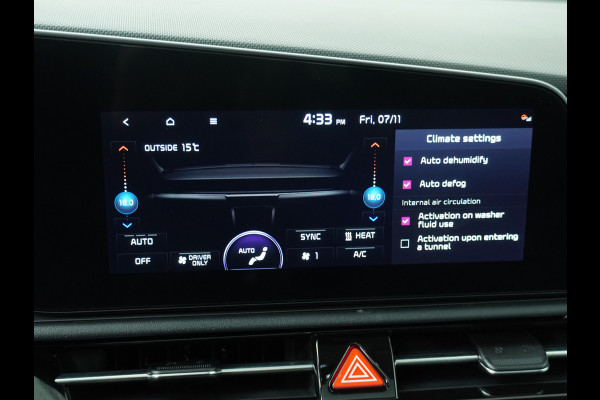 Kia Niro EV DynamicPlusLine 64.8 kWh Automaat - Climate Control - LED - Stoel/Stuurverwarming - Leder - Navigatie - Adaptief Cruise Control - Fabrieksgarantie Tot 2031