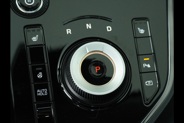 Kia Niro EV DynamicPlusLine 64.8 kWh Automaat - Climate Control - LED - Stoel/Stuurverwarming - Leder - Navigatie - Adaptief Cruise Control - Fabrieksgarantie Tot 2031