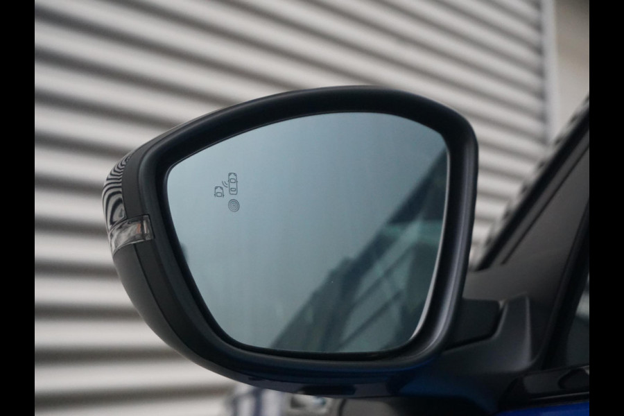 Peugeot e-2008 EV GT 54 kWh Camera pakket | 4 Seizoensbanden