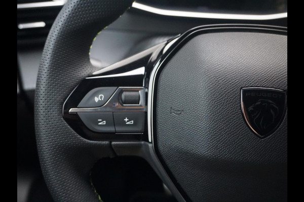 Peugeot e-2008 EV GT 54 kWh Camera pakket | 4 Seizoensbanden