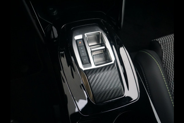 Peugeot e-2008 EV GT 54 kWh Camera pakket | 4 Seizoensbanden