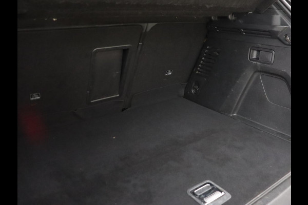 Peugeot 3008 1.6 HYbrid 225 Allure | Carplay | Camera | Half leder | Navigatie | Digital Cockpit | Parkeerhulp | Full LED | Bluetooth | PHEV | Plug In