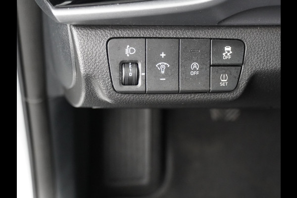 Kia Stonic 1.0 T-GDi MHEV DynamicPlusLine - Navigatie - Apple/Android Carplay - Cruise Control - Lichtmetalen Velgen - Fabrieksgarantie Tot 2031