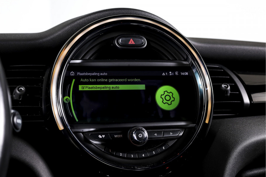 MINI Mini 1.5 Cooper Classic - Automaat Orig. NL | John Cooper Works Pakket | S/K Panodak | Dig.Cockpit | Cruise | PDC | Stoelverw. | ECC | NAV + App.Connect | LM 17" |