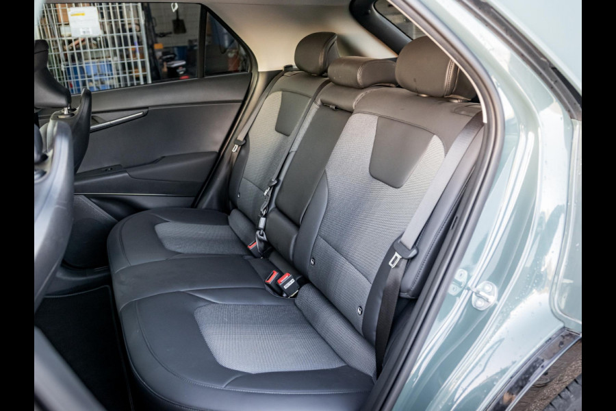 Kia Niro EV Light Advanced 64.8 kWh l Stoel Stuur Verwarming l Camera l Navigatie l SOH 99,4 % l