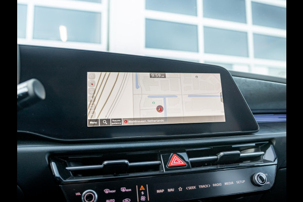 Kia Niro EV Light Advanced 64.8 kWh l Stoel Stuur Verwarming l Camera l Navigatie l SOH 99,4 % l