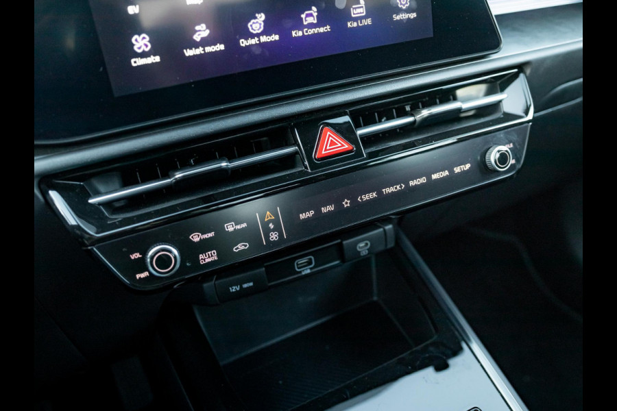 Kia Niro EV Light Advanced 64.8 kWh l Stoel Stuur Verwarming l Camera l Navigatie l SOH 99,4 % l