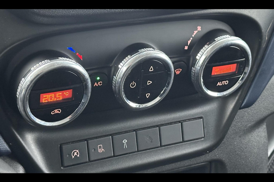 Iveco Daily 35S16H 2.3 Automaat Bakwagen met Laadklep