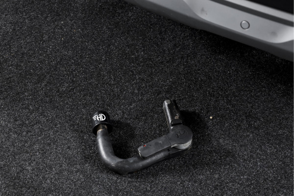 Renault Captur 1.3 TCe 130 Intens 130 PK - Automaat | Dig. Cockpit | Cruise | PDC | Camera | NAV + App. Connect | ECC | Afn. Trekhaak | DAB | LM 18" |