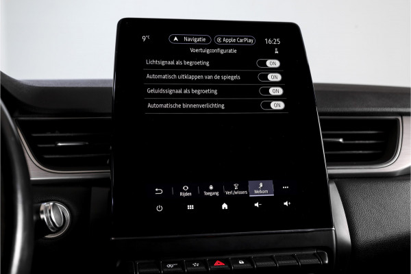 Renault Captur 1.3 TCe 130 Intens 130 PK - Automaat | Dig. Cockpit | Cruise | PDC | Camera | NAV + App. Connect | ECC | Afn. Trekhaak | DAB | LM 18" |