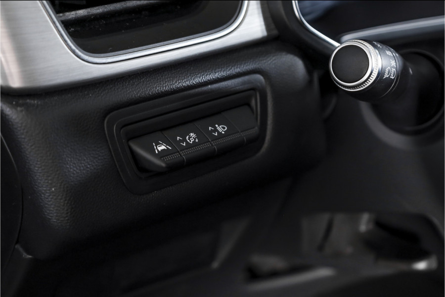 Renault Captur 1.3 TCe 130 Intens 130 PK - Automaat | Dig. Cockpit | Cruise | PDC | Camera | NAV + App. Connect | ECC | Afn. Trekhaak | DAB | LM 18" |