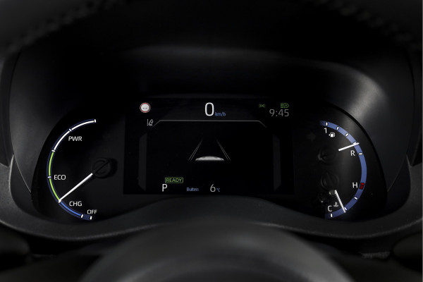 Toyota Yaris Cross 1.5 Hybrid Dynamic | Winterpakket | Trekhaak | Dig. Cockpit | Adapt. Cruise | PDC | Camera | NAV + App. Connect | ECC | DAB | LM 17" |