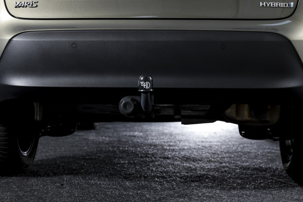 Toyota Yaris Cross 1.5 Hybrid Dynamic | Winterpakket | Trekhaak | Dig. Cockpit | Adapt. Cruise | PDC | Camera | NAV + App. Connect | ECC | DAB | LM 17" |