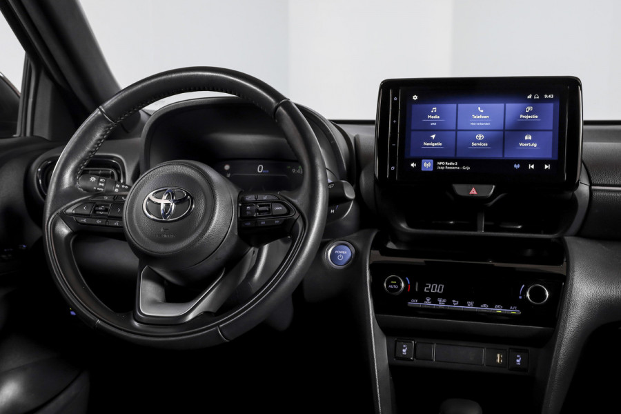 Toyota Yaris Cross 1.5 Hybrid Dynamic | Winterpakket | Trekhaak | Dig. Cockpit | Adapt. Cruise | PDC | Camera | NAV + App. Connect | ECC | DAB | LM 17" |