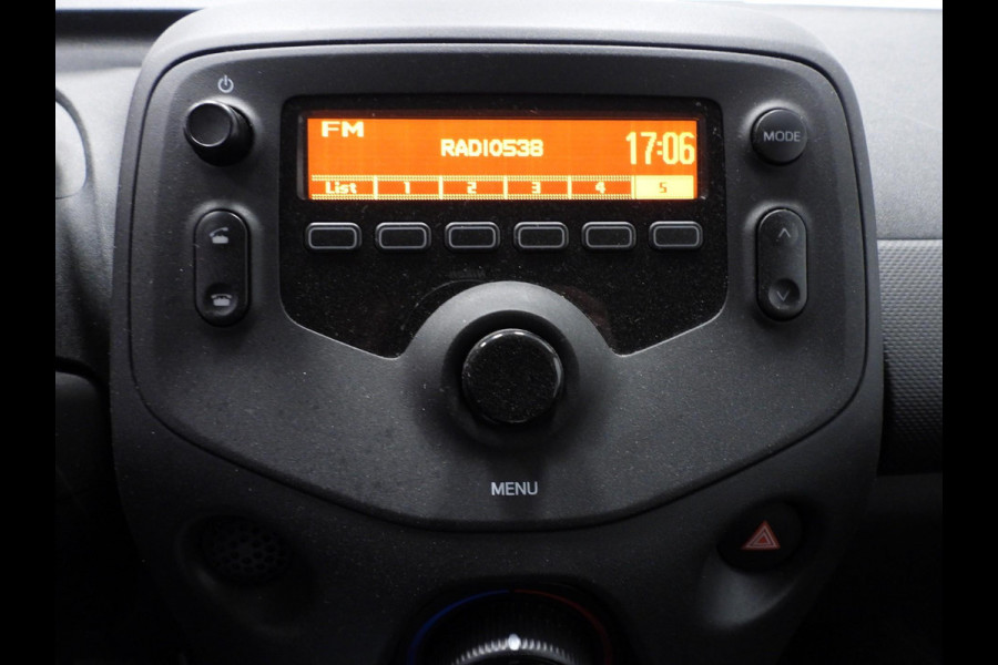 Toyota Aygo 1.0 VVT-i X-Fun AIRCO/BLUETOOTH!