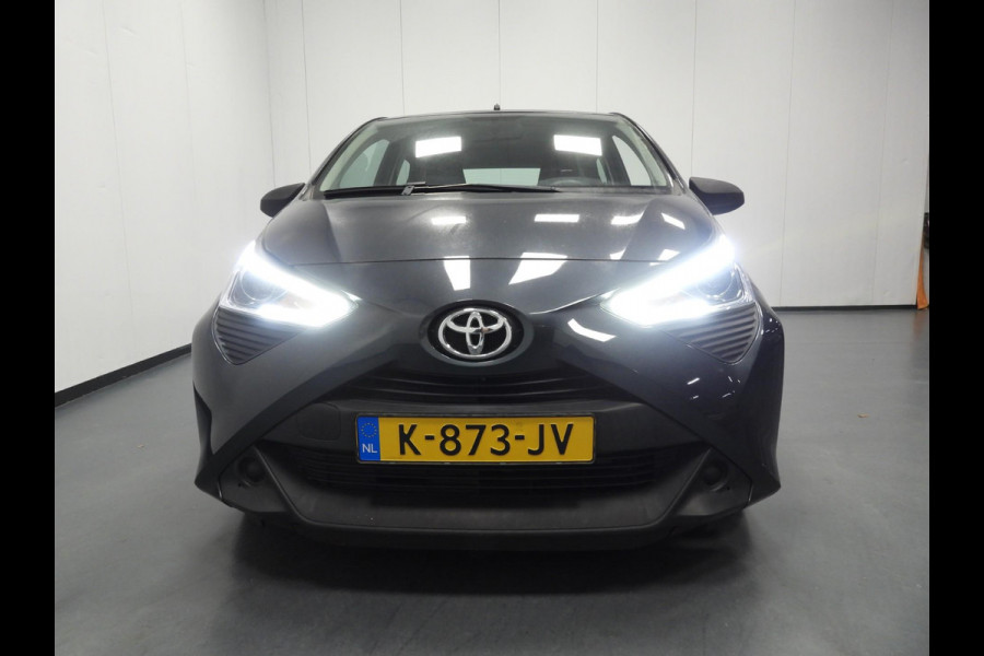 Toyota Aygo 1.0 VVT-i X-Fun AIRCO/BLUETOOTH!