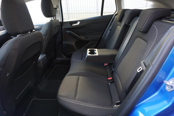 Ford FOCUS Wagon 1.0 EcoB.125PK Hybrid Titanium X/Panoramadak/ Zeldzaam Compleet!!!