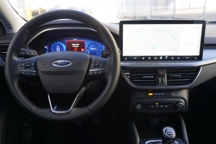 Ford FOCUS Wagon 1.0 EcoB.125PK Hybrid Titanium X/Panoramadak/ Zeldzaam Compleet!!!