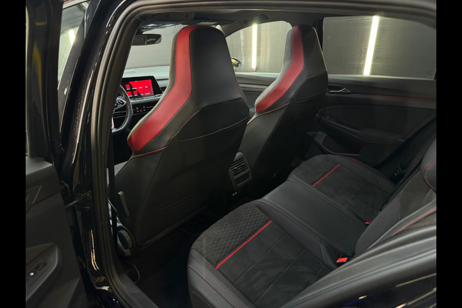 Volkswagen Golf 2.0 TSI GTI Clubsport Pano|IQ|Camera|Sfeer