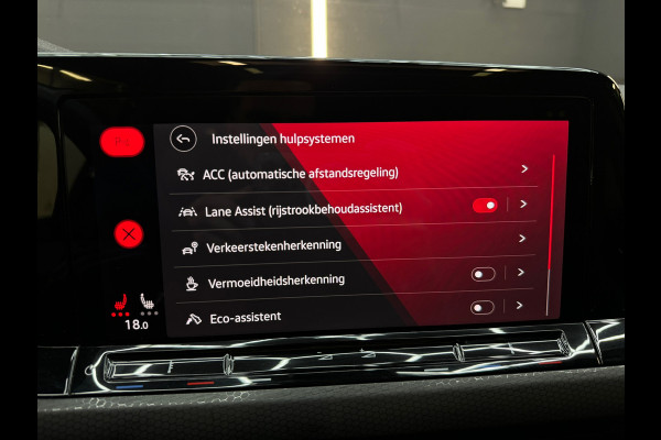 Volkswagen Golf 2.0 TSI GTI Clubsport Pano|IQ|Camera|Sfeer